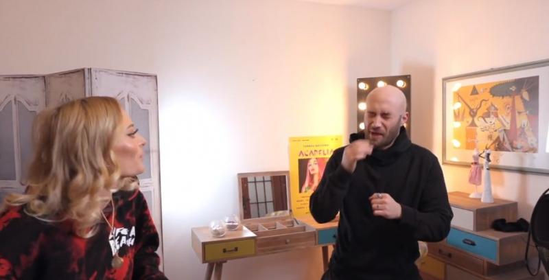 A XI-a ediție a emisiunii „iUmor” ne-a adus un număr senzațional de magie, roasturi medicale, muzică și metode alternative de înmormântare