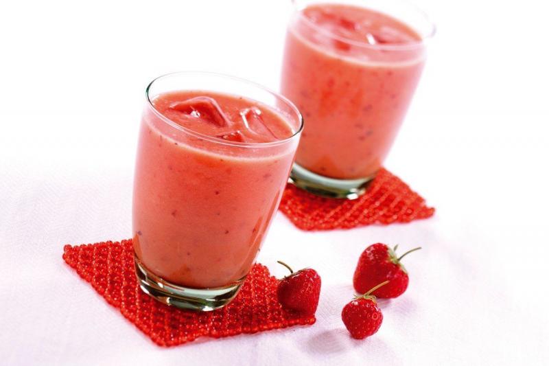 Înghețată de căpșuni. 3 cele mai simple rețete de înghețată de casă