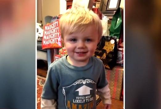 L-au găsit ținându-se agățat de marginea unei stânci! Un copil de un an a uimit o lume întreagă, la 3 zile după ce a fost dat dispărut. „Ne-au ghidat Dumnezeu” - Foto