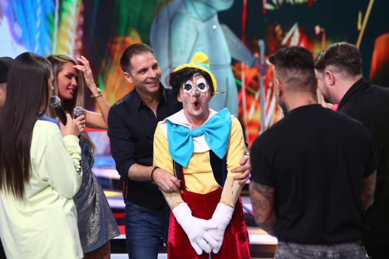 Vedeta din spatele lui Barack Obama îl șochează pe Dan Negru, la Scena misterelor