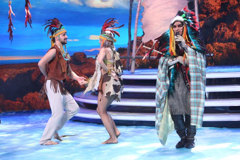 Moment spectaculos de magie, președintele Barack Obama fugărit de Viorica Dăncilă și un dinozaur uriaș! Ce s-a întâmplat în a zecea ediție Scena misterelor