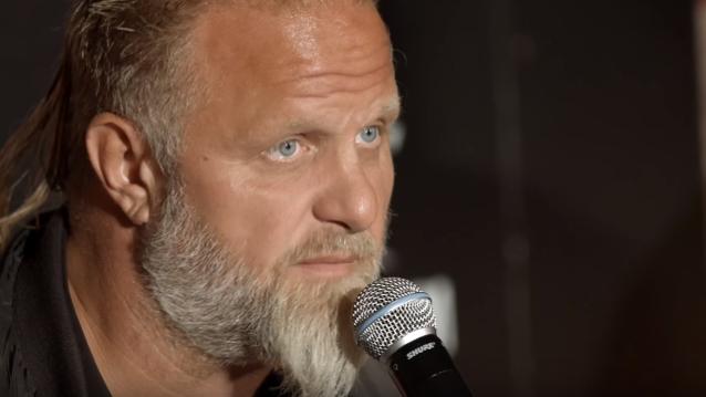 Un artist celebru trece prin momente grele: ”Fiica mea a murit!” Tânăra avea doar 22 de ani