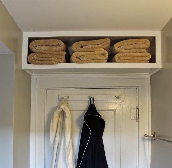 Ai un apartament mic? 6 soluții de depozitare care te pot ajuta să păstrezi ordinea