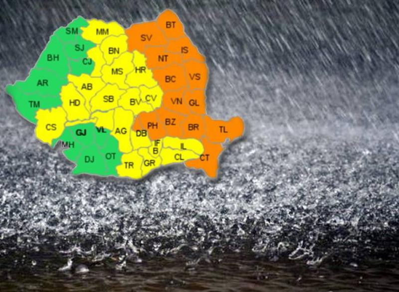 Video: Cod portocaliu de ploi torențiale în București. România, sub avertizări de inundații