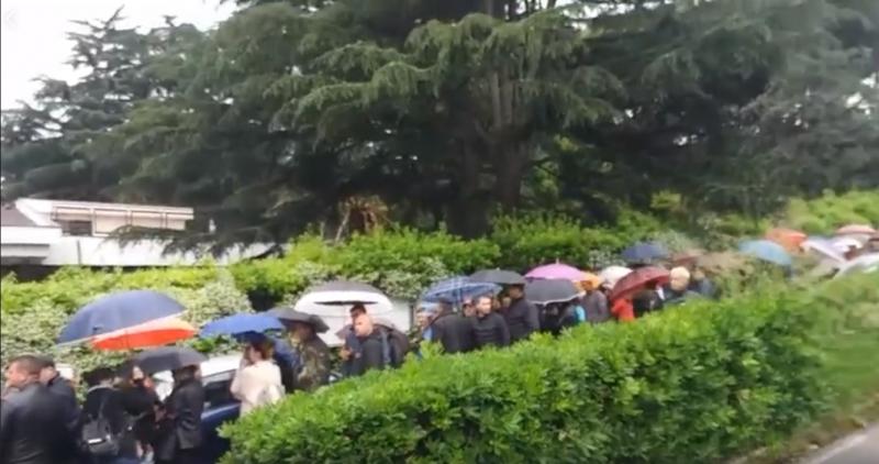 Diaspora votează la europarlamentare 2019: Cozi imense la secții de votare în Italia, Marea Britanie, Olanda! FOTO