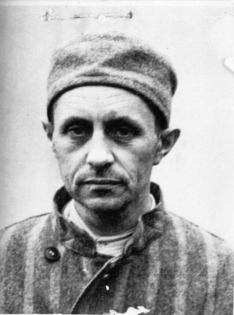 -19 grade. ”Mă, popii ăștia greco-catolici îs mai rezistenți, deschide un geam!”. A murit înghețat!