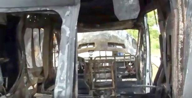 Un bebeluș a murit după ce o ambulanță a luat foc! Mama lui a trebuit să fie sedată! Atenție, imagini tulburătoare! – Foto