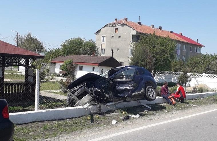 Accident în Constanța, între patru mașini! Șase persoane au fost rănite - Foto