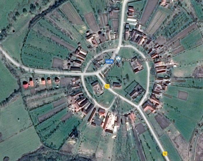 Povestea singurului sat rotund din România. Diametrul: 210 metri. ”Vreau să-mi colonizați Banatul”