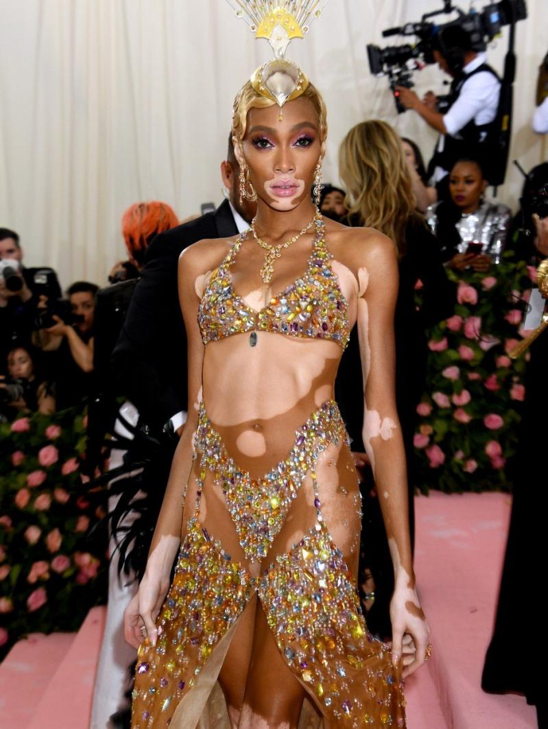 Dezmăț total la Met Gala 2019. Cele mai bizare ținute și apariții de pe covorul roz | FOTO