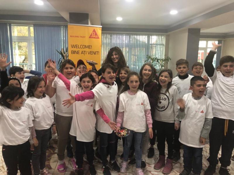 Tabăra Copilăriei a fost prima tabără din viața a 24 de copii de la Școala Gimnazială din comuna Brastavățu, județul Olt