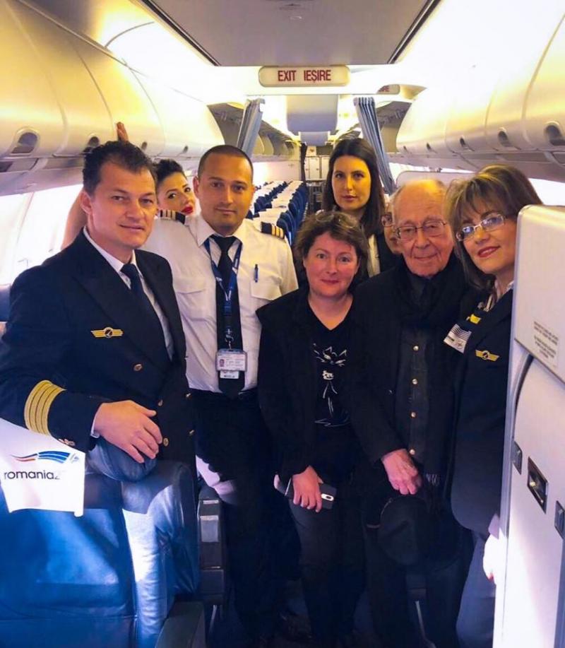 Surpriză uriașă pentru Mihai Șora, la o săptămână după ce n-a reușit să se înscrie pe site-ul Tarom! Cum a fost așteptat în avion