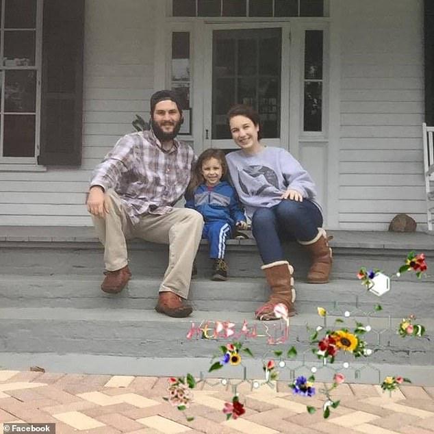 Inconștiență criminală! Copilul lor avea leucemie, iar ei îl tratau cu remedii naturale și refuzau să îl ducă la spital: „L-am luat de acolo și am fugit!”