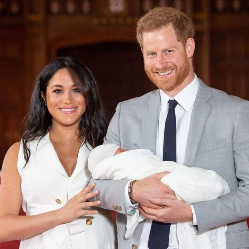 A fost anunțat numele bebelușului regal! Ce nume va purta primul copil al prințului Harry și al lui Meghan Markle