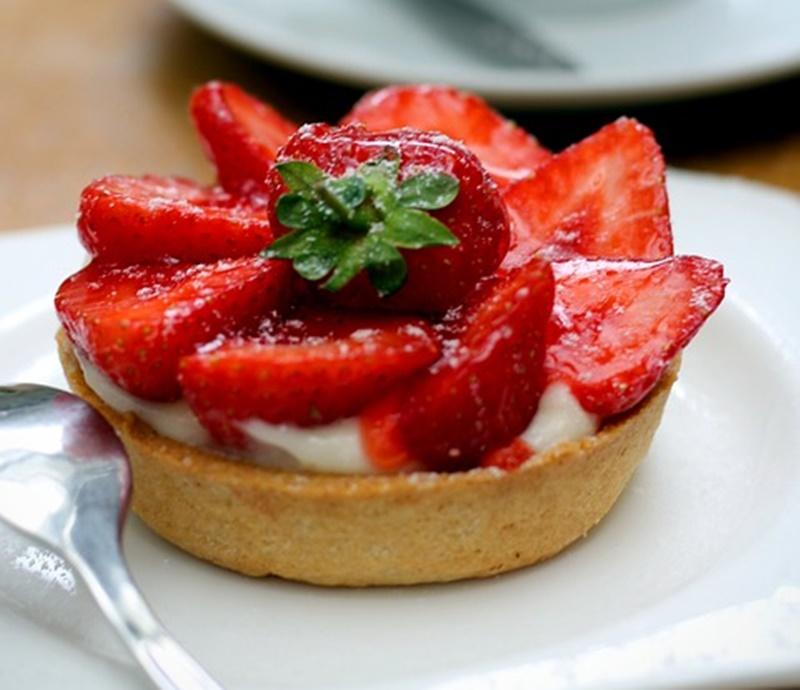 Ce poți face din căpșuni: 5 rețete de vară delicioase și ușor de preparat