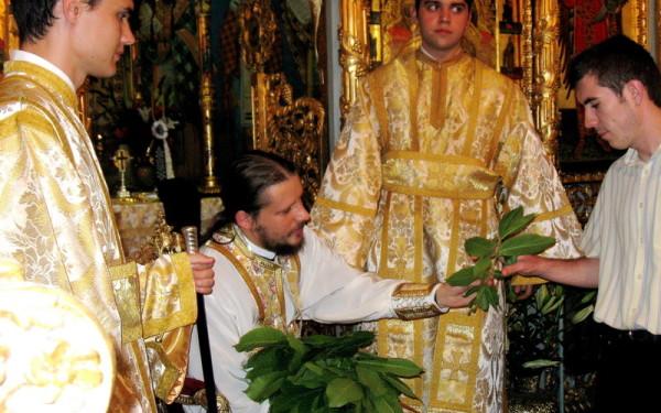 Ce sunt Rusaliile - tradiții și superstiții pentru fericire în Duminica Rusaliilor