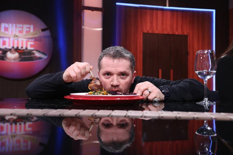 Chefi la cuțite - Familii la cuțite. Seara răsturnărilor de situații și a marilor surprize. Familia Crudu e în Marea Finală