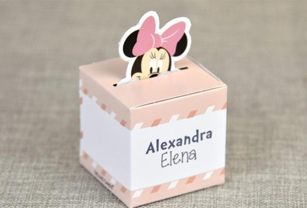 Invitații de botez și mărturii. Cum le alegi și ce semnificație au