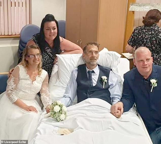 A apucat să spună „DA” femeii pe care o iubește, cu câteva minute înainte de a muri: „Soțul meu și-a putut îndeplini ultima dorință”