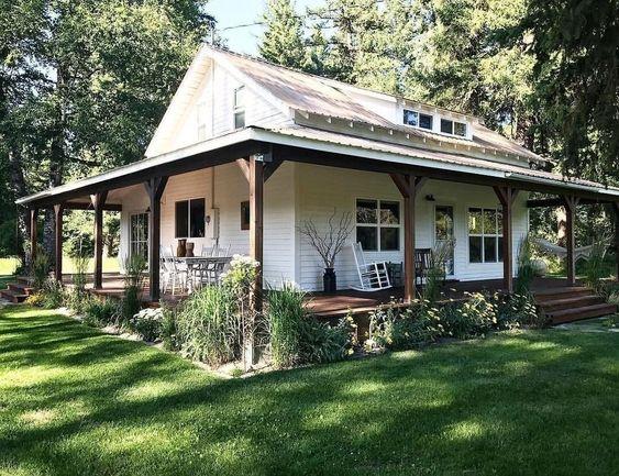 Case din lemn sau din cărămidă? Avantaje și dezavantaje