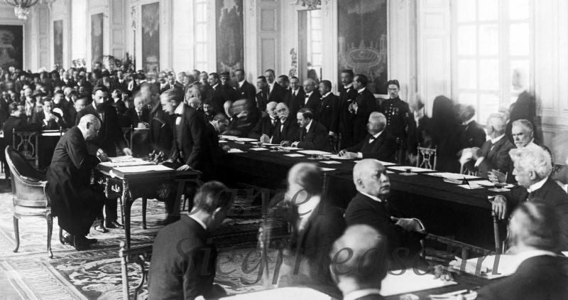 Un secol de la semnarea Tratatului de la Versailles
