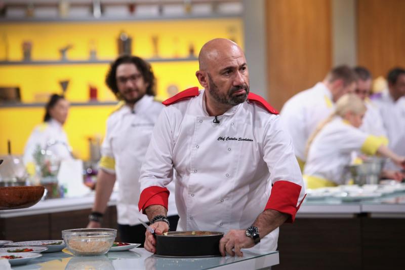 Accident în bucătăria Chefi la cuțite:  “Așa ceva nu s-a întâmplat niciodată! Să rămâi fără farfurie pe bandă este chiar rău!”