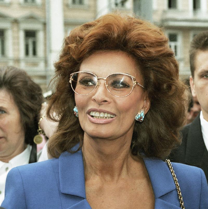 Sophia Loren revine pe marile ecrane la 84 de ani! Tuturor ne-a lipsit chipul plin de farmec al acesteia!