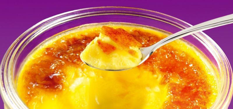 Rețetă de cremă de zahăr ars pe aragaz: simplă, rapidă și delicioasă