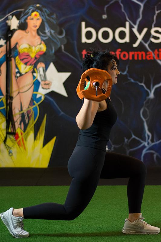 3 exerciții pentru picioare sexy. Antrenorul Bodyshape arată cel mai eficient circuit destinat femeilor