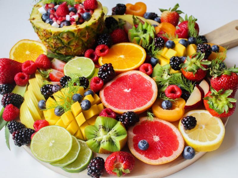 Cât de eficientă este dieta cu fructe? Iată ce spune nutriționistul Gianluca Mech