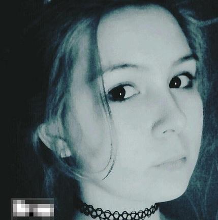 O tânără a fost omorâtă de prietene fiindcă era prea frumoasă! Cum arăta fata