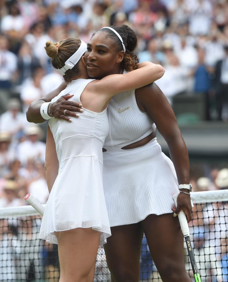 Ducesa de Sussex a evitat-o pe Simona Halep! Serena Williams a sărit în apărarea lui Meghan Markle la Wimbledon!