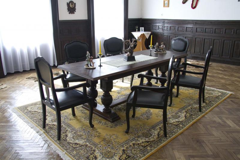 Palatul Ghika este scos la vânzare pentru 500.000 de euro