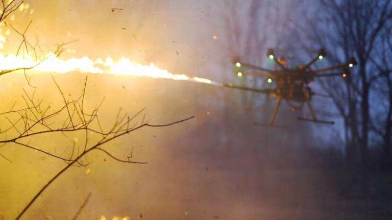 Dronele care scot flăcări sunt acum disponibile pentru doritori. Nu o să-ți vină să crezi pentru ce sunt folosite