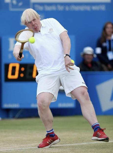 27 de fotografii, cel puțin ciudate, cu prim-ministrul Marii Britanie