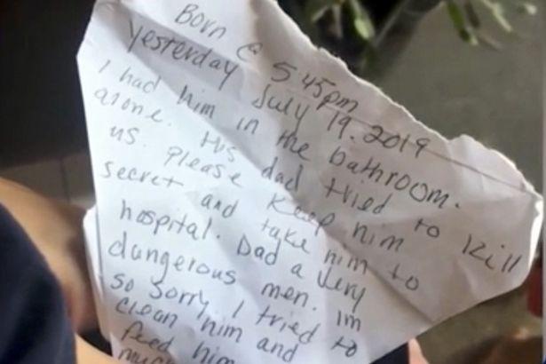 Un bebeluș a fost părăsit de mama lui la ușa unei alte femei, alături de un bilet sfâșietor! „Vă rog, păstrați totul secret!”