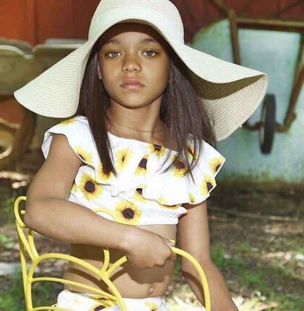 „Era să îmi scap telefonul! Cum este posibil?!”. O fetiță face senzație pe internet! Arată exact ca Rihanna! Chiar și diva a fost șocată – Foto