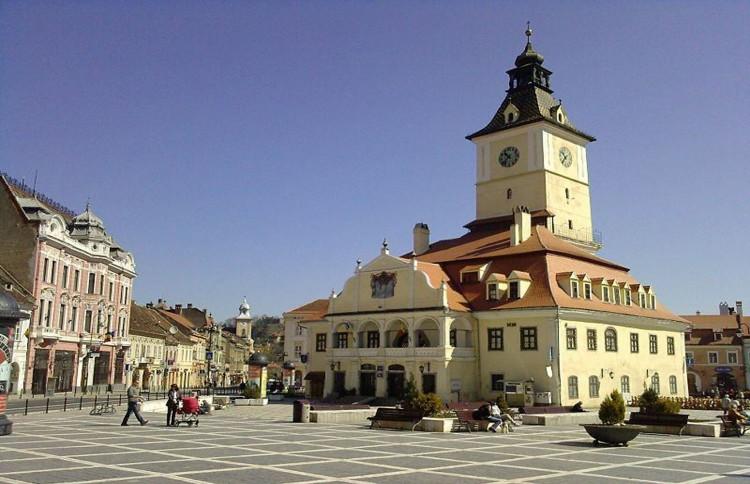 Obiective turistice în Brașov și împrejurimi. 15 locuri minunate de vizitat