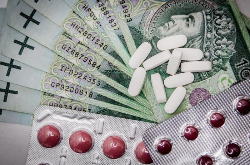 Medicamente neverificate: doar jumătate din faramciile existente pe piața din România s-au înscris în sistemul național de verificare
