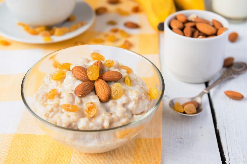 Idei de mic dejun rapid pentru dimineți încărcate, gata în doar zece minute