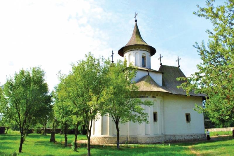 Cele mai frumoase 8 mănăstiri din Bucovina pe care să le vezi în vacanța de vară. Foto