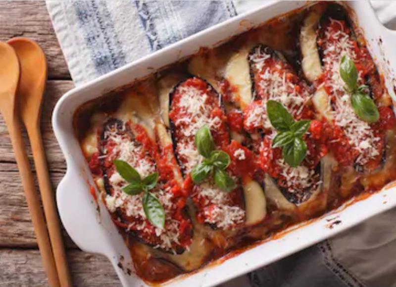 Cea mai bună rețetă italiană de vinete: Parmigiana de vinete sau Melanzane alla parmigiana