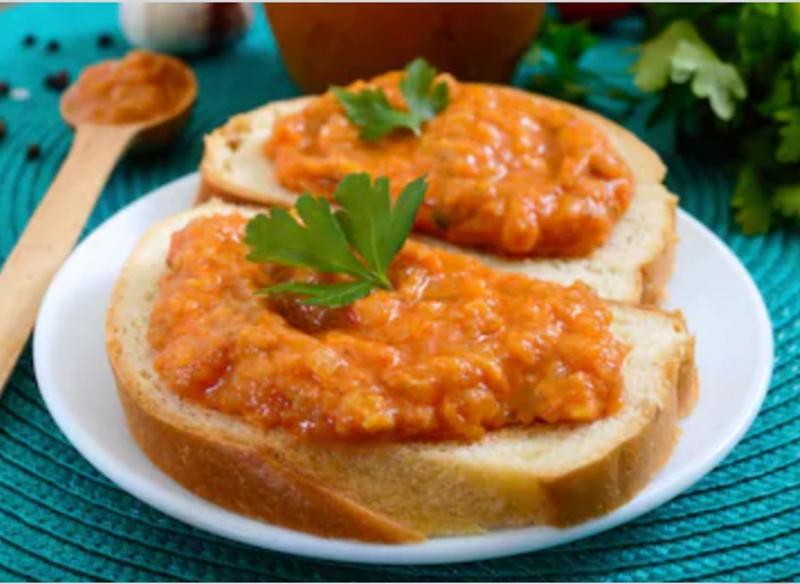 Cum se prepară cea mai simplă zacuscă de vară! Zacuscă de dovlecei