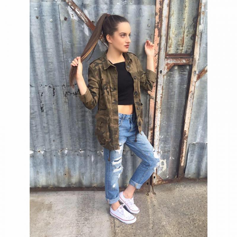 Ilinca Sava, singura elevă din Bistrița Năsăud care şi-a luat BAC-ul cu nota 10. Vrea să rămână în România cu orice preț!