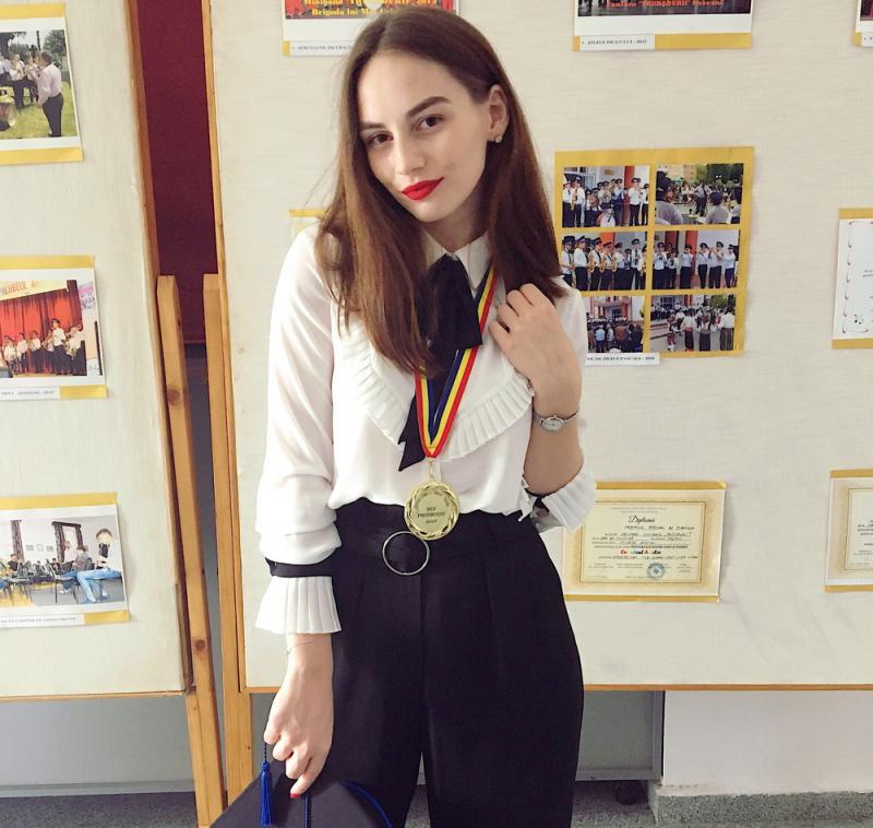 Au obținut media 10 la bac și știu exact ce vor să facă mai departe. Cei opt elevi din Iași care au promovat examenul maturității cu media 10 au planuri serioase