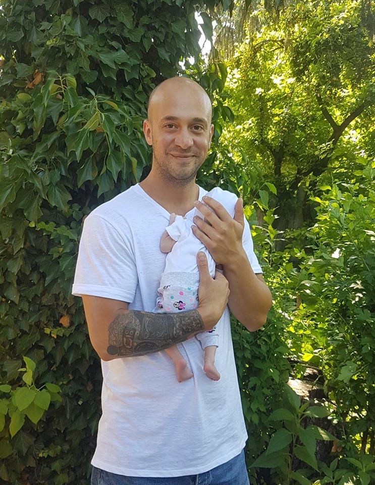 Alexandru, fratele Monicăi Anghel, a devenit din nou tătic! Concurentul de la „Te cunosc de undeva” mai are acasă două fetițe