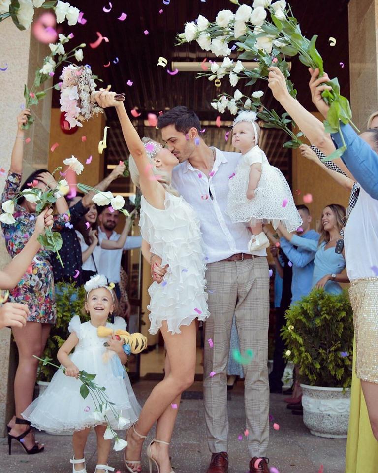 Andreea Bălan s-a căsătorit! Primele imagini de la nunta artistei cu George Burcea - Foto