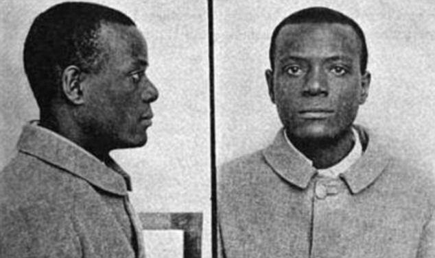 Observă diferența! Erau identici, aveau același nume și au ajuns în aceeași închisoare! Ei sunt infractorii din cauza cărora se folosesc amprentele – Foto