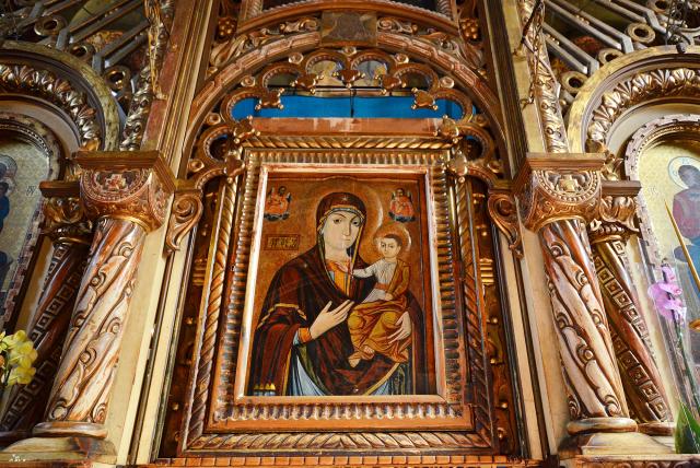 Sfânta Maria: câte sărbători are Maica Domnului și Icoane făcătoare de minuni