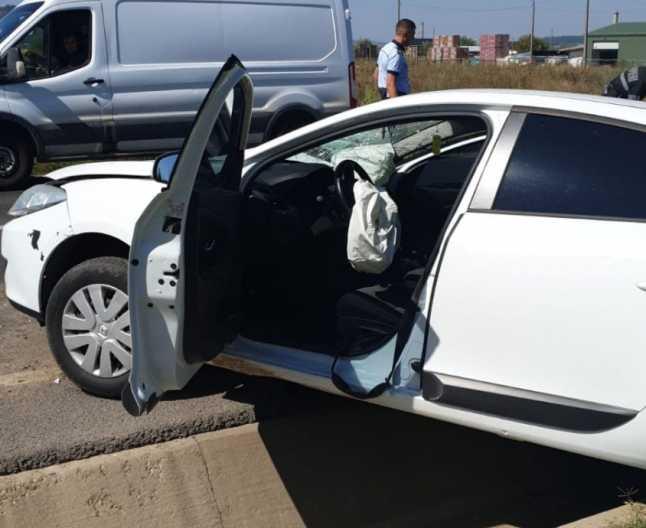 Autobuz cu călători, implicat într-un accident în Vaslui! Greșeala imensă din cauza căreia s-a produs